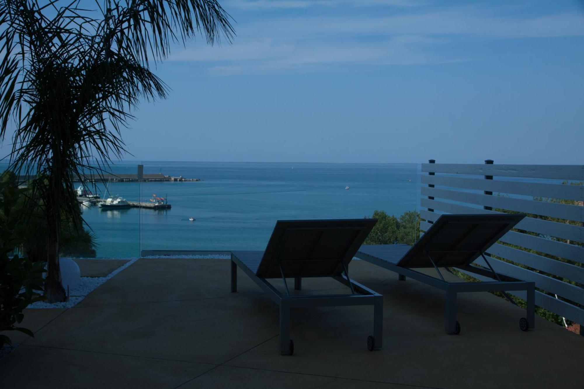 A Tonnara Hotel Cefalù Exterior foto